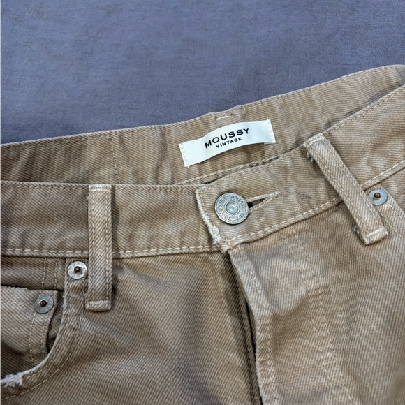 Moussy Vintage Tan Straight Leg Women Jeans - Picture 4 of 8